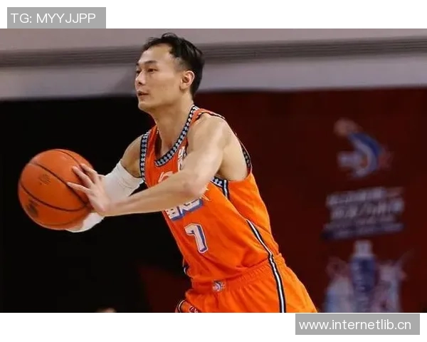 上海玄天鸟新赛季球员名单曝光汤杰等CBA旧将加盟赖益烨在列 上海玄天鸟新赛季球员名单曝光汤杰等CBA旧将加盟赖益烨在列