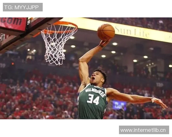 考辛斯称雄鹿季后赛缺乏第二选择特雷杨与字母哥组合将势不可挡