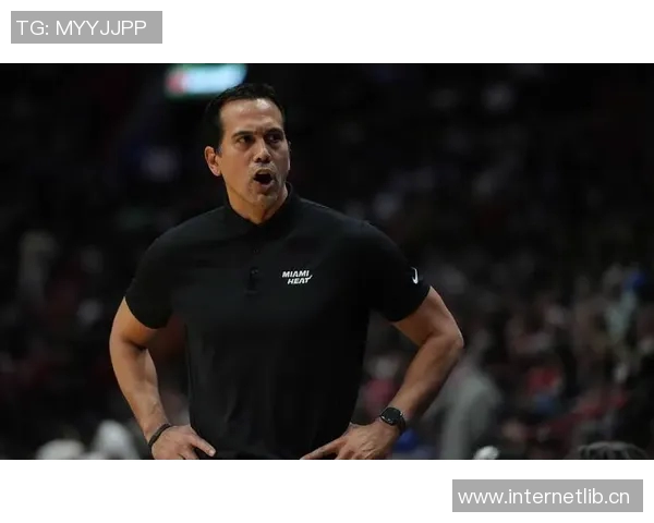 约维奇表现不佳仅得2分5失误轮换调整势在必行 约维奇表现不佳仅得2分5失误轮换调整势在必行