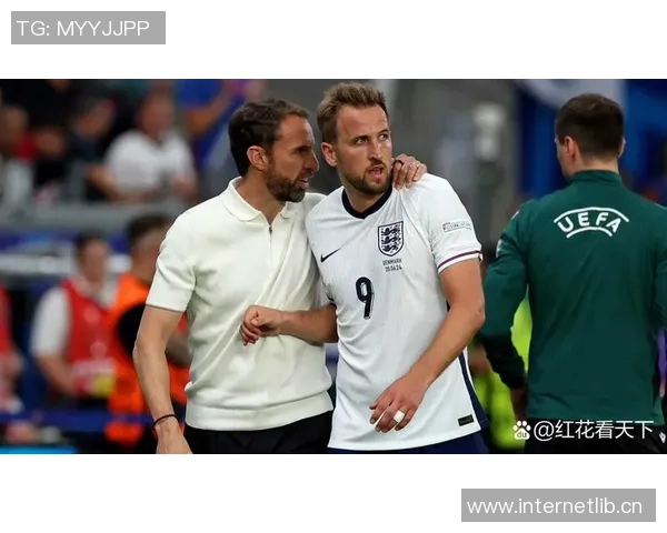 球迷批评凯恩拖慢英格兰节奏主持人对此表示惊讶和质疑 球迷批评凯恩拖慢英格兰节奏主持人对此表示惊讶和质疑