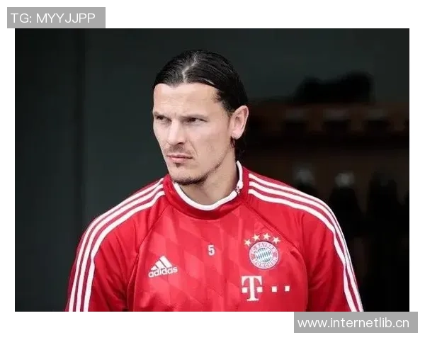 范比滕称赞拜仁阵容实力强大德甲冠军几乎在握