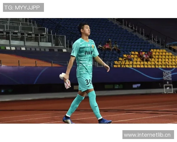 申花放走鲍亚雄无缘李昊引发连锁反应马镇或将接任门将位置